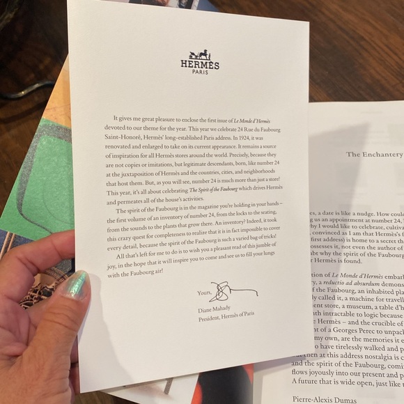 Le Monde d' Hermes Accent Magazine - Picture 10 of 12